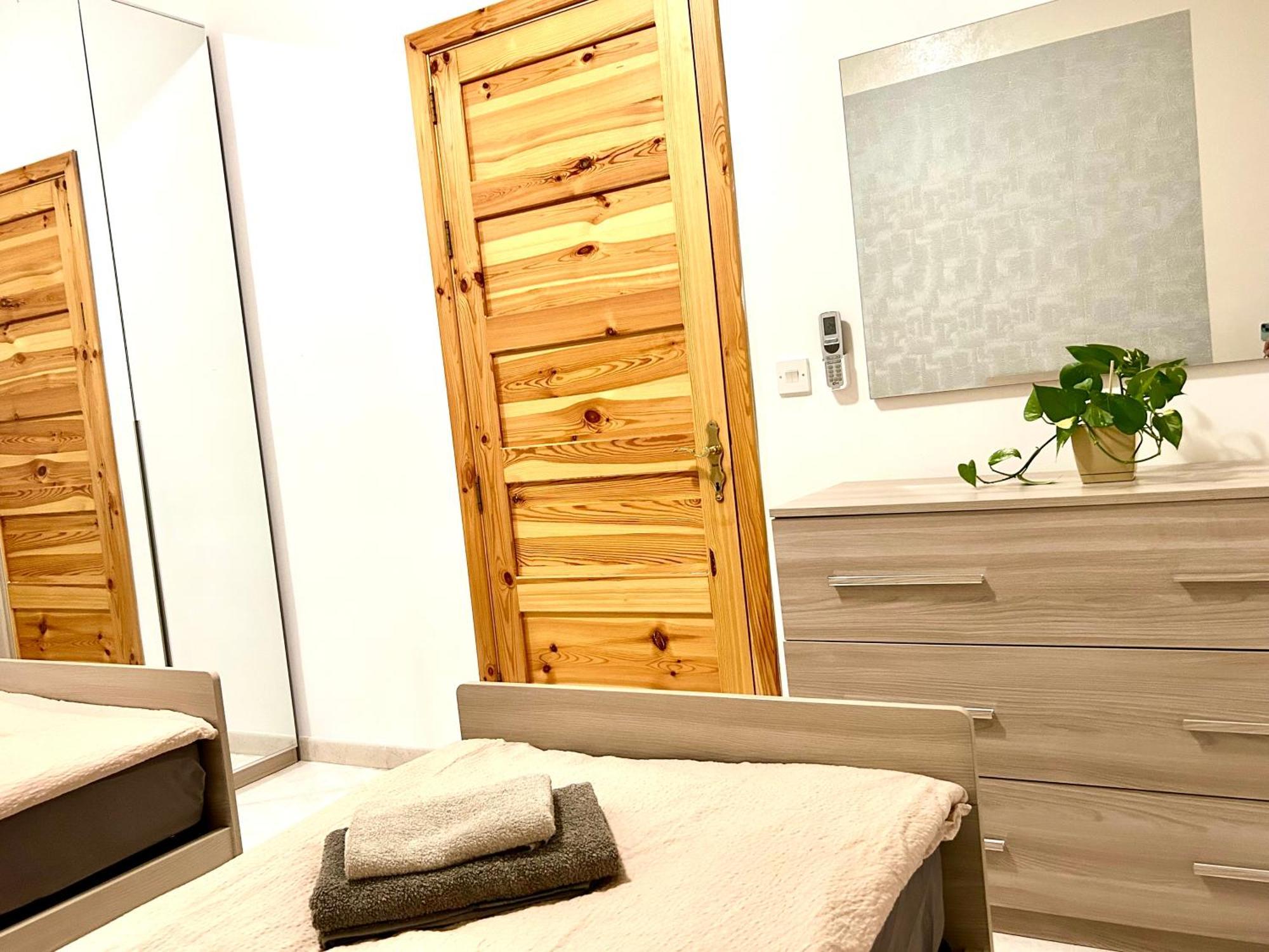 Arzella Apartments Xlendi Kültér fotó